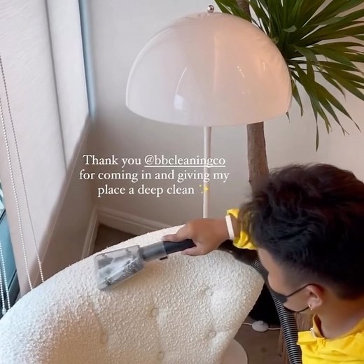 Remember to keep your designer chair in top shape. ✨✨✨ Shampooing this beautiful wool chair. 🛋️ 📷 @mond | Busy Bee Cleaning Co.