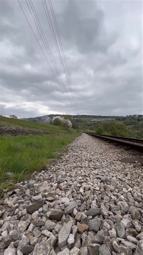10K views · 428 reactions |  Full Steam Ahead  The 138-year-old locomotive takes pride of place at our Vintage Weekend! 52044 ‘Green Dragon’ steaming towards Oakworth Station — a true piece of living history Have you taken a journey on the ‘L&Y Train’ this weekend? #kwvr // Kwvr.co.uk | The Keighley and Worth Valley Railway | Facebook