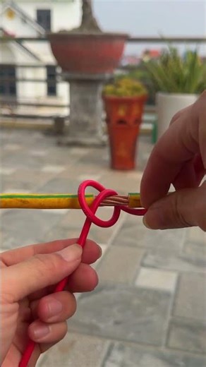 🔥 Wrapping Stranded Wire onto Thick Copper Wire – Strong Like a Weld