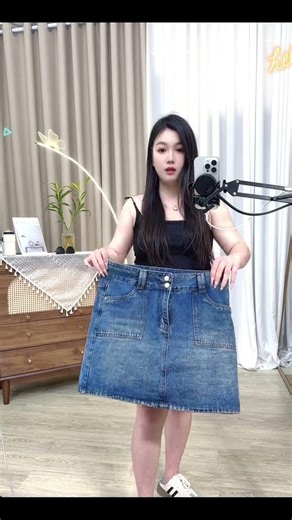 Plus-size girls should dress well in spring and summer. #shots #byebyebelly #bellyfat