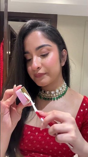 One side Hairstyle for Wedding 😍