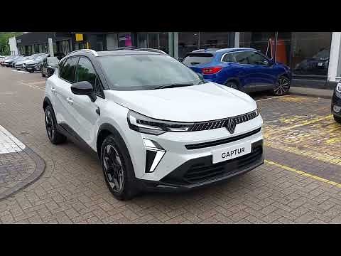 BRAND NEW 2025 RENAULT CAPTUR TECHNO FULL HYBRID White with black roof @ Renault Croydon