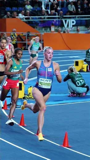 Keely Hodgkison STORMS to 800m world indoor title #worldindoorchamps