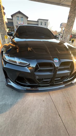 BMW M4 Competition Goes Viral: The Ultimate Performance Machine