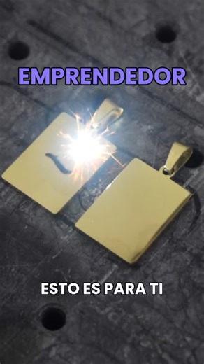 RAIO® | Corte y Grabado Láser | Letreros Corpóreas on Instagram: "Emprendedor 👋 Si tienes productos y quieres personalizarlos para esta campaña de San Valentín, te ayudamos con grabado láser, fotograbado e impresión UV a color. ✔ Producción profesional ✔ Ideal para ventas por volumen Escríbenos por DM y asegura tu espacio 🚀 . . . #EmprendedoresPeru #ProduccionPersonalizada #GrabadoLaser #ImpresionUV #SanValentin2026"