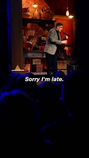 Here's your excuse for the next time you're late 🚦😂 🙏 RIP GEECHY GUY (1964-2023) 🙏 #jokegrenades #comedyreels #comedy #comedyshow #comedian #geechyguy #jokes #jokesfordays #comedyvideos #funnyreels #fyp #foryoupage #fypシ #standupcomedian #standupcomedy #funny #comedyclub #funnyvideos #oneliners | Geechy Guy