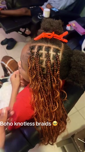 My work 😌 #beautiful #fyp #bohobraids #bohoknotlessbraids #knotlessbraids #boho #insp #viral_video