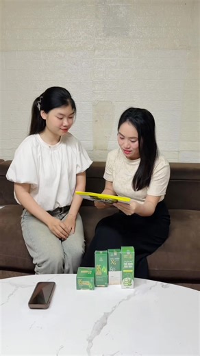 Nhân viên mới Quyên Thái Bình - Lồng âm đầu tiên