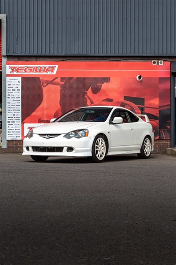 Dave's Honda Integra DC5 Restoration Begins