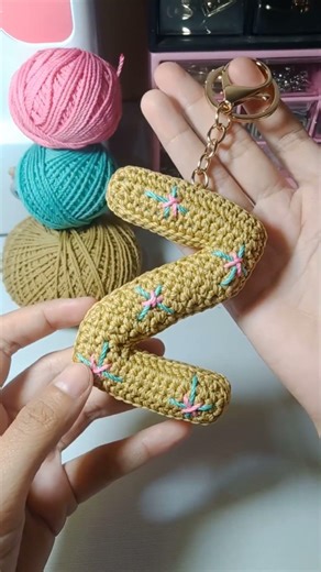 #crochet 👆🏻Letter Z Keychain Tutorial