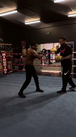 This is not a game. You don’t play boxing. #fyp #boxing #fitnessmotivation #fighter