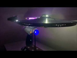 USS ENTERPRISE NCC-1701 REFIT With Warp 8 Series Lights And Sounds System