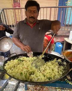 20 Years Old Dancing Anna Poha for Rs 20 in Pune | Yum Yum India