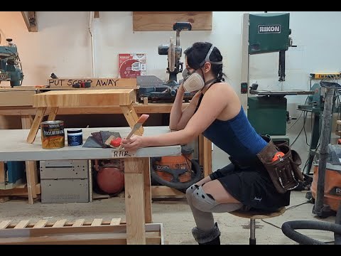 How To Make Construction Grade Plywood Smooth Without Using Grain Fillers | Woodworking DIY