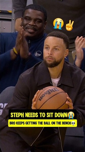 Steph just HAD TO troll Jokic😭✌️