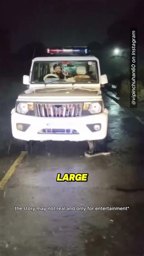 This Police Officer Found a Snake in His Car 😮 #shorts (@vipinchuhan60)