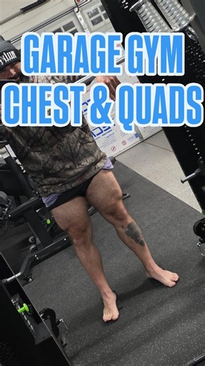 Tommy Jeffree on Instagram: "Evening #Quads and #Chest session. For the busy dads out there — random workouts produce random results. Training at home doesn’t have to be random. I’ll build you a plan that works for you. . 1️⃣ Sternal Cable Flyes (WU×1) 3×10-12 (Not Shown) 2️⃣ Floor Press (WU×2) 2×6-10 (Rest-Pause) 3️⃣ Incline DB Press 3×12-15 (Not Shown) 4️⃣ QD Bulgarian Split Squat (WU×1) 3×10/10 5️⃣ Cable Front Squats 4×10-12 . 📲 Link in bio for in Online training + nutrition 🏋️‍♂️ 1-on-1 In