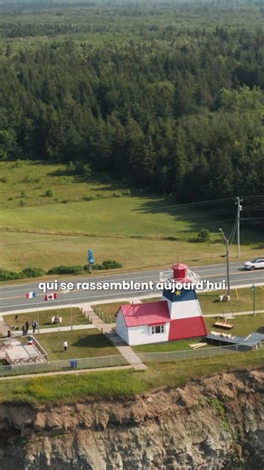 Les Acadiens et les Acadiennes ont contribué à bâtir le Canada que nous connaissons et chérissons aujourd’hui. Bonne Fête nationale de l’Acadie. | Mark Carney