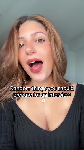 Random things that can help you stand out in a job interview #careertips #careeradvice #interviewtips #interviewhacks