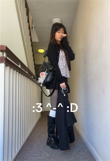 Sunny Day OOTD & Library Session