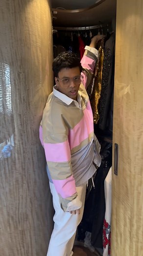 33K views · 116 reactions | Farah Khan gave us a tour to Karan Johar’s new closet and it Fab #karanjohar #FarahKhan #bollywoodstyle #bollywood #bollywoodstyle #reelsviral #reels2023 #reelsvideo #reelsfl #spotted #mumbai | Tadka Bollywood | Facebook