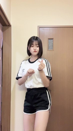 むめいちゃんの余裕のダンスで鼻血が出そう✨