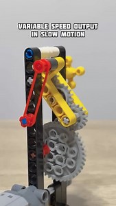 Variable Speed Output in Slow Motion #lego #legotechnic #mechanical #mechanism #engineering #gearbox #transmission | Bricks Master Builders