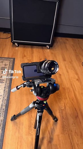 iPhone cinematic with DOF adapter fir DSLR lens 😎‼️ #cinematic #beastgrip #beastgripnation #filmmaking #cameragear #dofmk3 #shotoniphone #techtok
