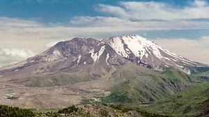 Mount St. Helens, Mount Rainier classified as 'very high threat' for eruption