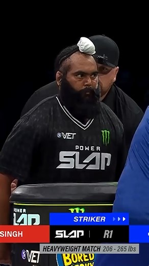 The Tiger knows a thing or two about eating slaps #kingslap #slap #powerslap | PhiltNash