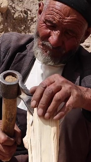 Living Simply and Happily in a Cave