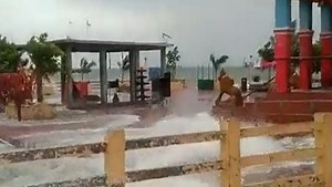 Cyclone Gulab:  'गुलाब' के चलते कई राज्यों में Orange Alert,  बिहार में व्रजपात की आशंका