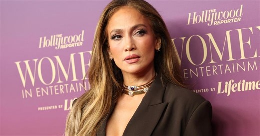 Jennifer Lopez Goes Bare-Faced in New Photos