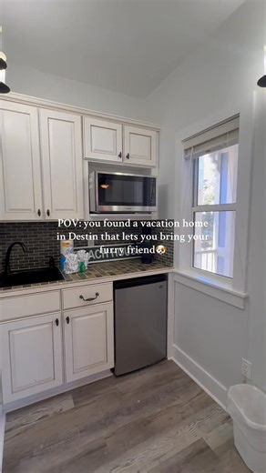 Bring the whole family — even the pup! 🐶 Escape to 'Crystal Gold,' a spacious 5-bedroom, 4-bathroom vacation home in Destin, FL that sleeps up to 16 guests, perfect for unforgettable beach getaways. 🔗https://bit.ly/crystal-gold #destin #vacationhome #beach #destinfl #vacationrental #beachhouse #petfriendly #dog | Compass Resorts