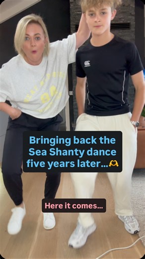 Yep! It’s happened. Jett is officially taller than me! 😆😆 . We first danced this dance 5 years ago and had just as many laughs with it this time! . Jett danced this with me before heading out to the gym. They grow up so fast, don’t they? 😅 . Of course we had some bloopers, as we always do, so let us know 👇if you’d like to see them! 🤣🤣 | Dance with Nerida