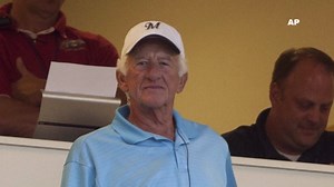 'Mr. Baseball' Bob Uecker, Brewers announcer, dies at 90