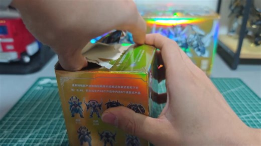 是什么玩具让一个老实巴交的玩家拍起了视频！森宝积木联合藏道出品的源灵战纪鎏金版第二弹拼装体验！