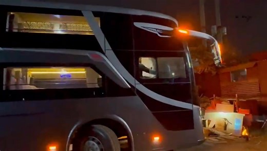 Everbright Motors Ltd is a dedicated factory specializing in the construction of luxury AC and non-AC buses on renowned chassis such as ISUZU, Mitsubishi Fuso, Mercedes-Benz, Ashok Leyland, TATA, and Eicher contact number 01731509069 e-mail :taif132@gmail.com Facebook :https://www.facebook.com/share/14R1xcCm5hf #everbrightmotors #busbodybuilder #EBM #automotive #business #buslovers #everbright | Everbright Motors LTd