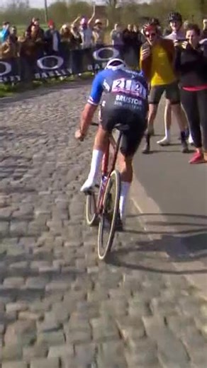 1.5M views · 9.4K reactions | Van der Poel at the absolute limit  The skill from the Paris-Roubaix winner here was next level. #parisroubaix #roubaix #cycling #bikeracing #cyclist #mathieuvanderpoel | Velon CC | Facebook