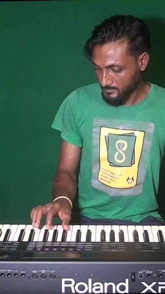 Roland XP-30 Keyboard Performance by Kazol