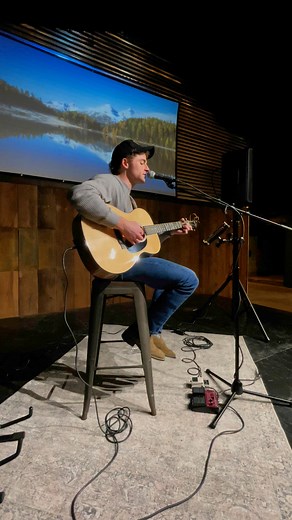 My first time playing “sometimes I cry” by Chris Stapleton, at a live set. Safe to say that man can SANG SANG, idk how he does it haha, had a ball last night at Paris Station, coming back later this year and bringing some of the band with me! #chrisstapleton #countrymusic | Lamasco Music | Facebook