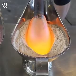 These talented artists make glassblowing look easy! 😯👏 Hollywood Hot Glass | Ultimate