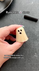 Rumchata 👻 shots Perfect little boozy treat for your next Halloween Party! These can also be made without the alcohol! See down below for the full recipe! 👻 What you’ll need: 👻4.2oz bag of horchata gelatin D’Gari brand 👻3/4 cup of hot milk (microwave for 1 minute) 👻1 cup of @rumchataofficial (Alcohol free: Use 1 cup of milk kid friendly version) 👻2 packets of unflavored gelatin (each packet is 0.25oz) 👻4 tablespoons of water 👻Ghost ice cube tray from @joann_stores 👻Edible black marker @