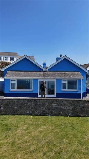 23 reactions |  Guide price £650,000 7 Settlands Hill, Little...