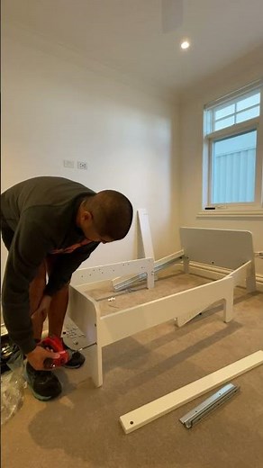 IKEA SLAKT extendable bed assembly