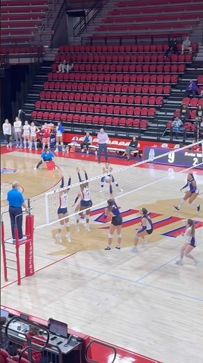 Epic Volleyball Rally You Won’t Believe! 😱 NJIT Women’s Volleyball 2025 #shorts #volleyball