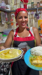 Nuestra madre nos enseña a cocinar una deliciosa sopa de camarón🍤🤤👩‍🍳 #recetas | Familia Moreira