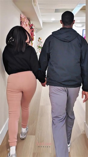 Couple goals = glowing together ✨💆🏽♀️💆🏽♂️ Because self-care isn’t just ‘her thing great skin looks good on everyone.” 💌 Book a His & Her facial and make it a glow-up date. #HisAndHerFacial #CouplesSelfCare #AntiAgingFL #SouthFloridaSkincare #ZenLuxeGlow