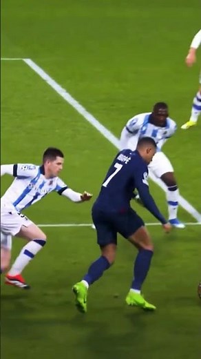 Kylian Mbappé Elite Dribbling Training Session 🇫🇷 | Speed, Footwork & Control #mbappe #soccershorts