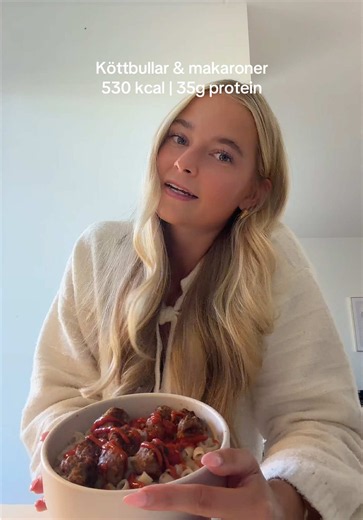 Köttbullar & makaroner 530 kcal | 35g protein — easy tips